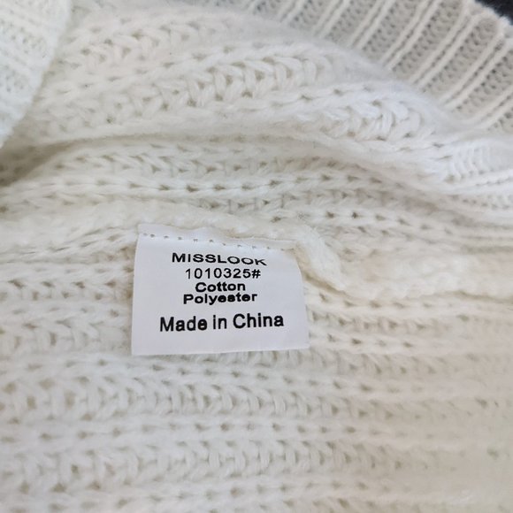 Sweater with lace trim - Picture 7 of 8